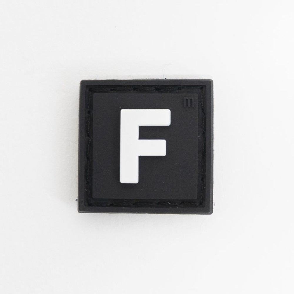 Parche letra F
